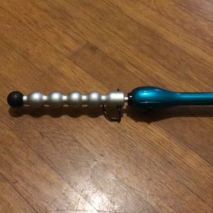 Bed head rock n roller